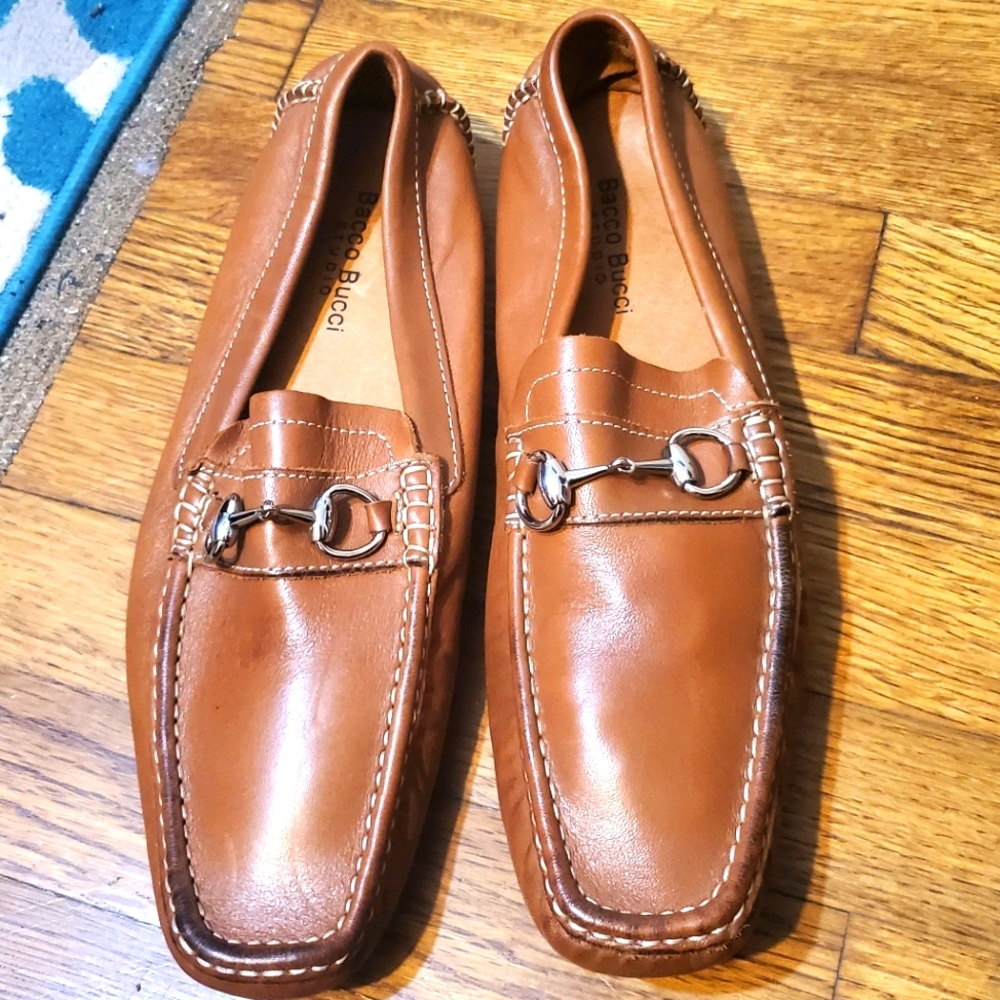 Bacco Bucci loafers
